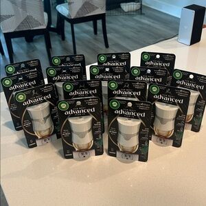 New in Box Air Wick advanced Plug In (Scenter Oil Warmers) - Bundle 15